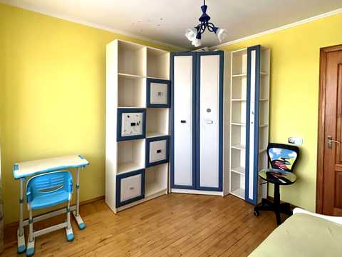 квартира за адресою Наукова вул., 30