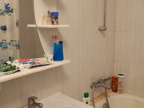 квартира за адресою Анни Ахматової вул., 14-Б