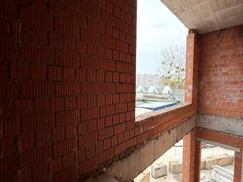 комерційна за адресою Андрія Верхогляда вул. (Михайла Драгомирова), 30