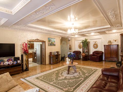 квартира по адресу Валерия Лобановского ул., 21