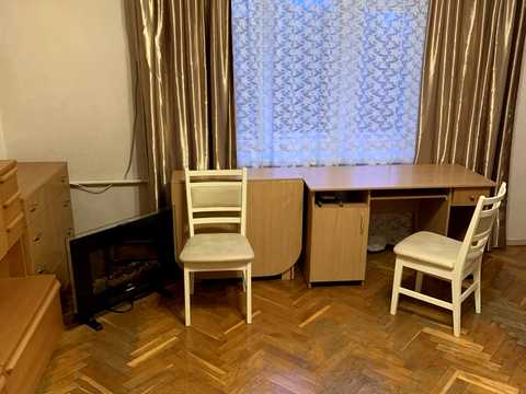 квартира за адресою Панаса Мирного вул., 27