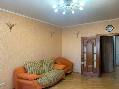 квартира по адресу Миколы Бажана просп., 12