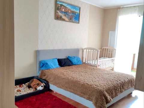 квартира за адресою Академіка Глушкова просп., 41 Б