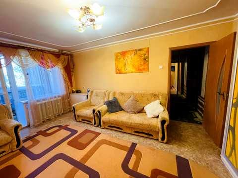 квартира по адресу Героїв України вул., 50