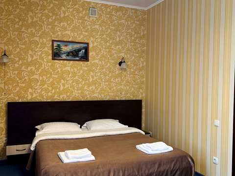 коммерческая по адресу Олексія Панченка ул., 7