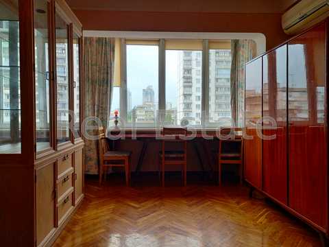 квартира по адресу Амвросия Бучмы бульв., 1