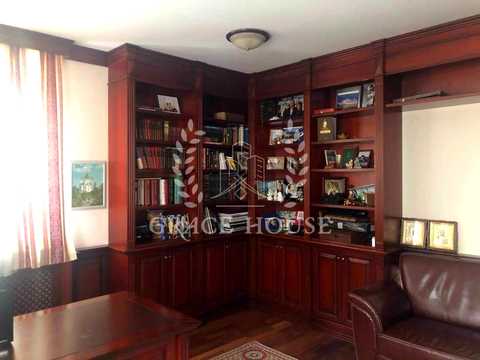 будинок за адресою Лугова вул.