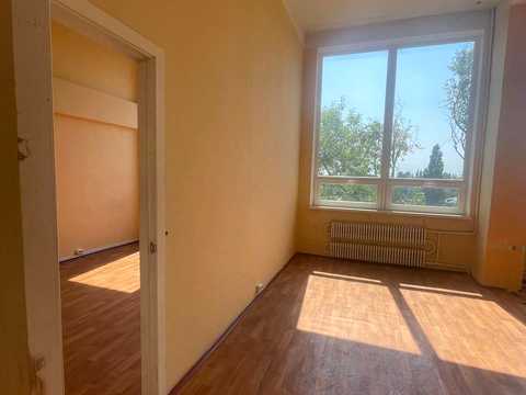 комерційна за адресою Слобожанський просп. (ім. газети Правда), 29