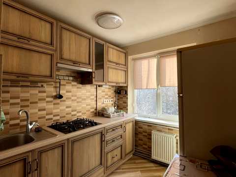 квартира за адресою Богдана Хмельницького вул., 82