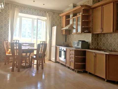 квартира за адресою В'ячеслава Чорновола вул., 25