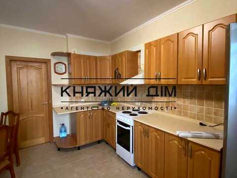 квартира за адресою Степана Руданського вул., 4-6