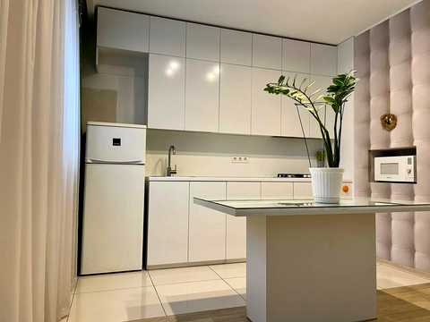 квартира за адресою 92 бригади вул. (Сергія Грицевця), 28