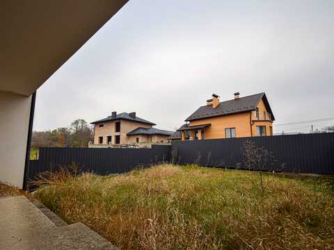 будинок за адресою Петра Батьківського вул.