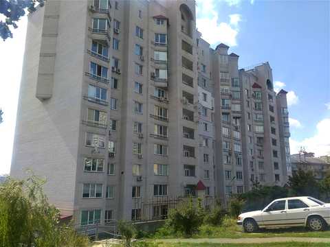 квартира за адресою Михайла Грушевського вул., 9