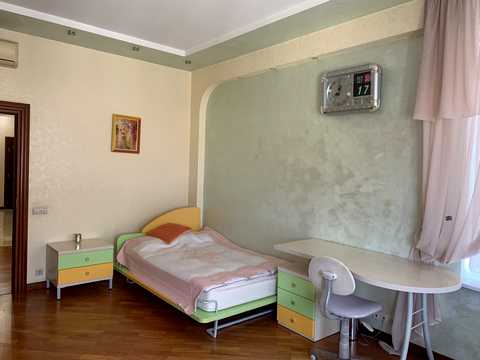 квартира за адресою Дмитрівська вул., 69