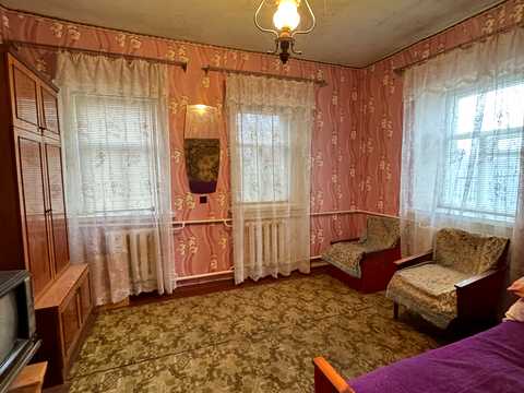 будинок за адресою Шкільна