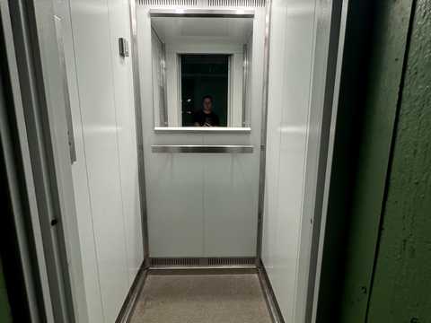 квартира за адресою Олени Теліги вул., 45