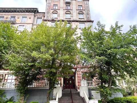 квартира за адресою Круглоуніверситетська вул., 11/19
