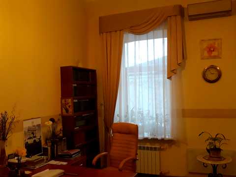комерційна за адресою Овруцька вул., 21