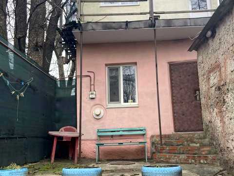 будинок за адресою Леонтовича вул., 25