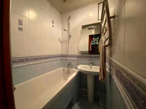 квартира за адресою Амосова вул. (Корчагінців), 25