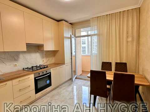 квартира за адресою Угорська вул., 14-К