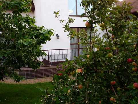 будинок за адресою смт. Ворзель, Молодіжна вул., 50