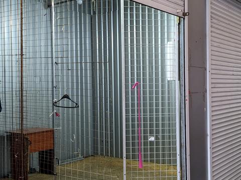 комерційна за адресою майдан Захисників України пл. (Повстання), 6