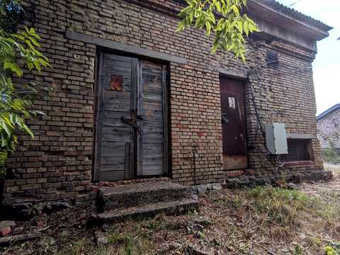 комерційна за адресою смт. Іванків, Проскури вул., 86м