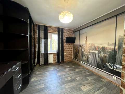 квартира за адресою Поліська вул., 10