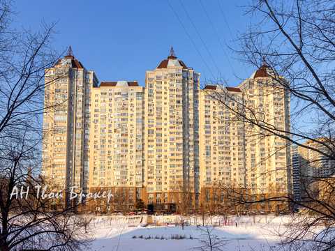 комерційна за адресою Ованеса Туманяна вул., 15-А