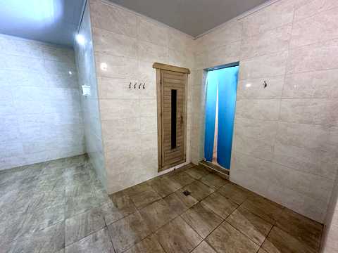 коммерческая по адресу Мандрыковская ул., 136