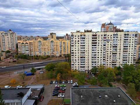 квартира по адресу Владимира Ивасюка просп. (Героїв Сталінграду), 27-А