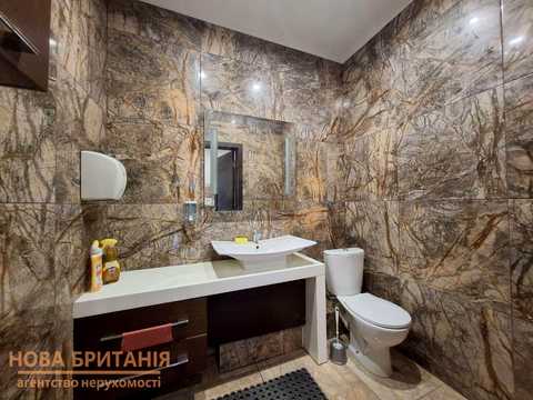 комерційна за адресою Григорія Гуляницького вул., 44/1