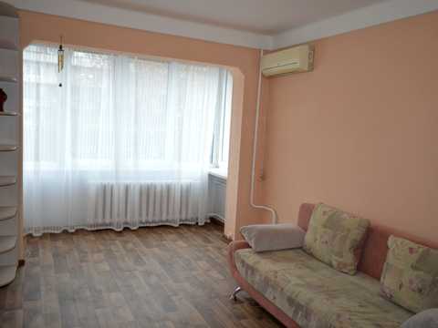 квартира за адресою Петра Калнишевського вул. (Михайла Майорова), 1