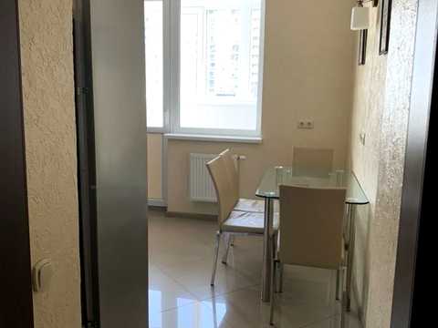 квартира за адресою Драгоманова вул., 6/1