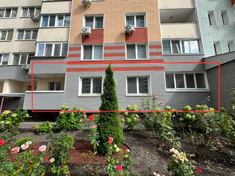 комерційна за адресою Софії Русової вул., 7-А