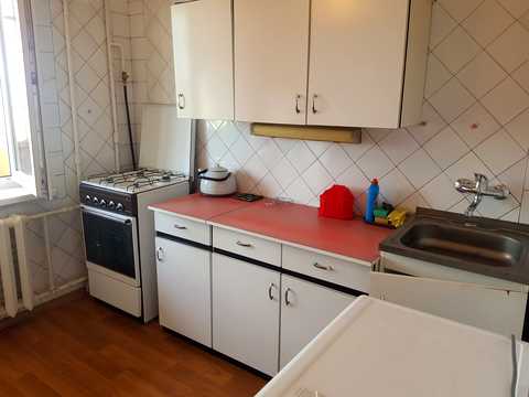 квартира за адресою Автозаводська вул., 27