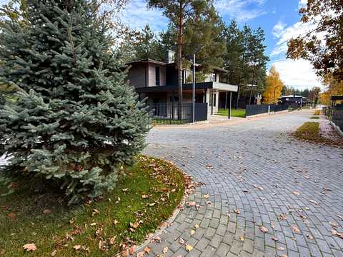 дом по адресу Лісова