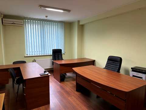 коммерческая по адресу Раисы Окипной ул., 4-А
