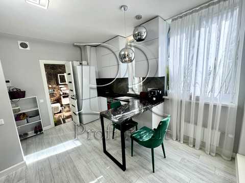 квартира за адресою Березнева вул., 16
