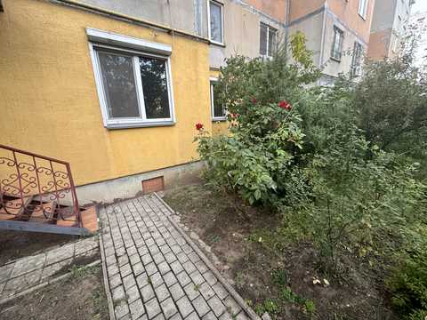 комерційна за адресою Оболонський просп., 2-А