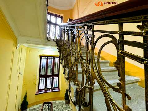 квартира по адресу Михаила Грушевского ул., 1