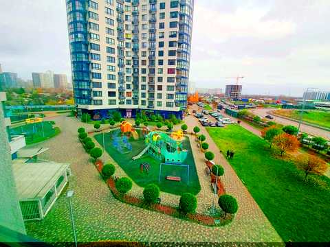 квартира за адресою Зарічна вул., 1-Б