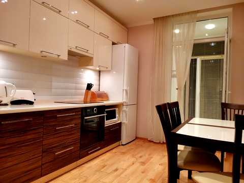 квартира за адресою Регенераторна вул., 4