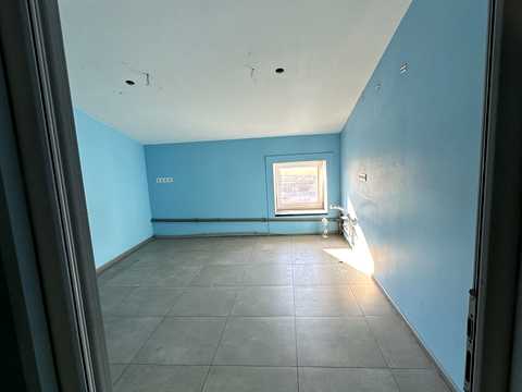 комерційна за адресою Київська вул., 34а