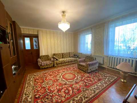 будинок за адресою Каменярів вул.