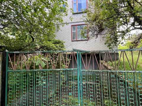 будинок за адресою Центральна