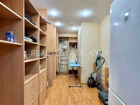 квартира за адресою Панаса Мирного вул., 28-А
