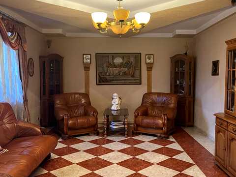 будинок за адресою Михайла Старицького вул., 10
